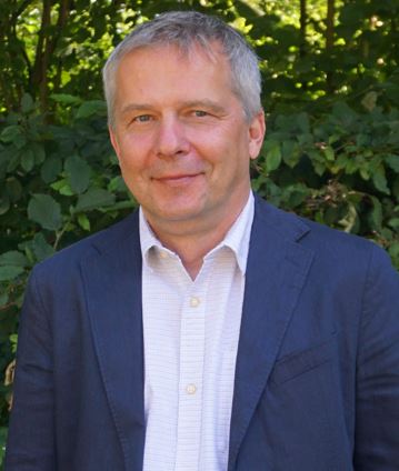 Gernot Helmreich Schulleiter
